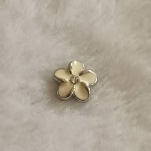 Origami Owl charm off-white Flower silver outline Diamond crystal in middle